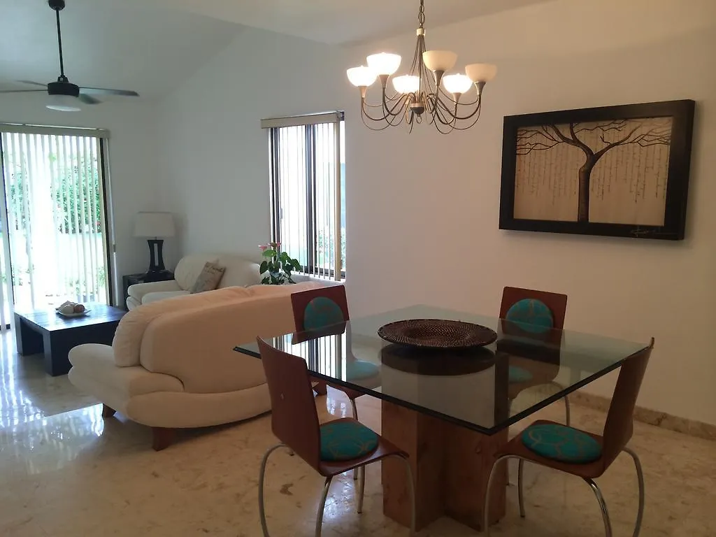 Cancun House Apartment - Isla Dorada 0*,