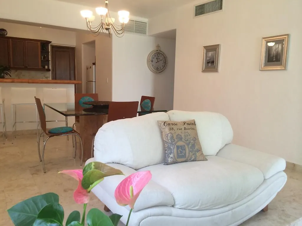 Cancun House Apartment - Isla Dorada