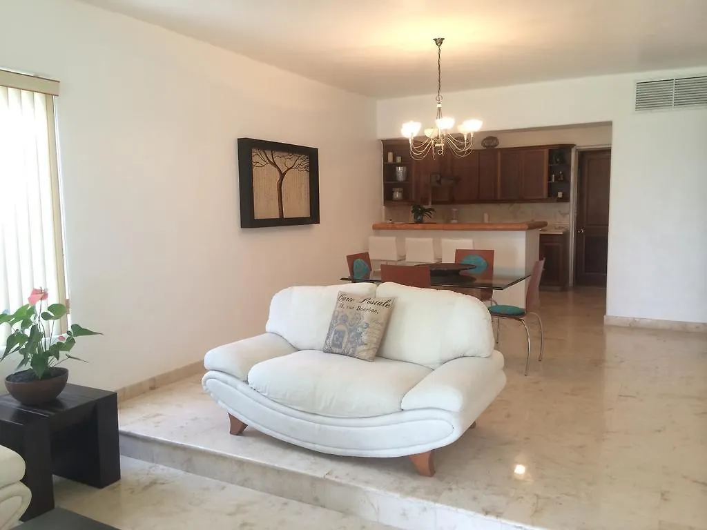 Cancun House Apartment - Isla Dorada Mexico