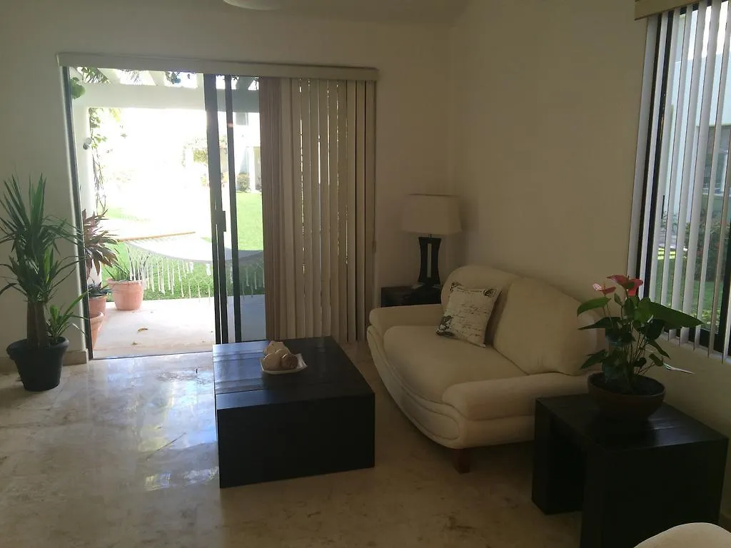 Cancun House Apartment - Isla Dorada