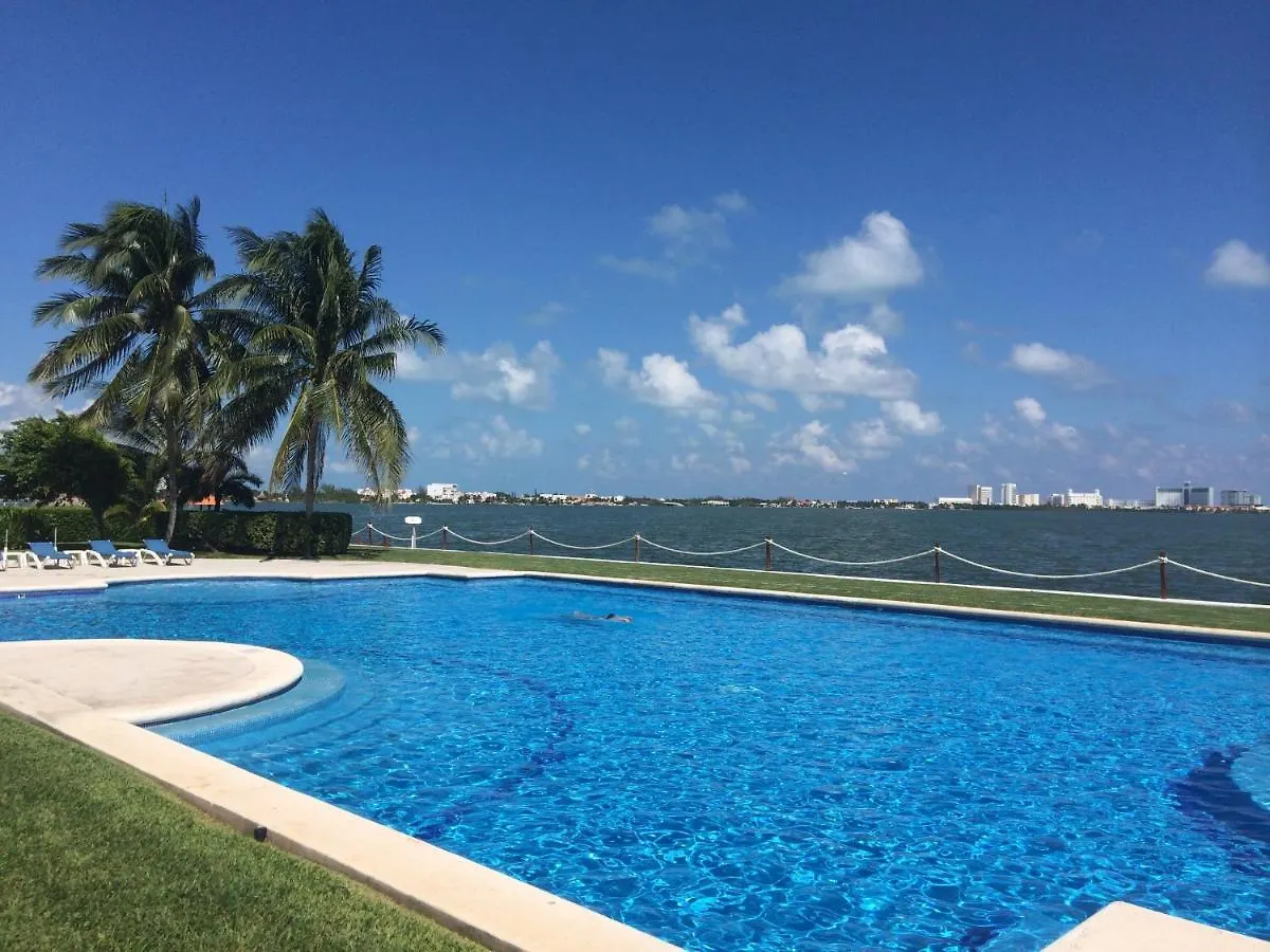 Cancun House Apartment - Isla Dorada 0*,  Mexico
